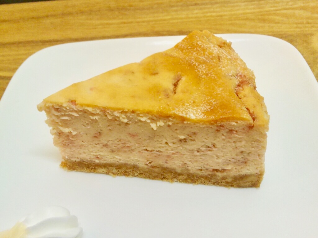 苺のチーズケーキ　480円